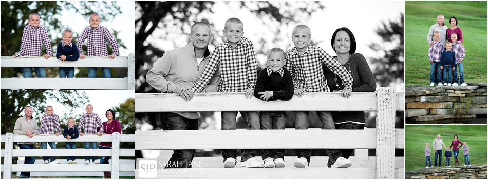 family photographer, what to wear family portraits, family, portraits, family portraits, photography, sarah jane photography, sip families, family pix, photos, pictures, photographer, best photographer, best family photographer, decatur il, illinois, central illinois photographer, central il, family poses